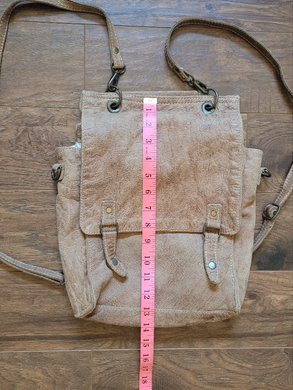 Myra Glorious Convertable Backpack - Picture 3 of 13